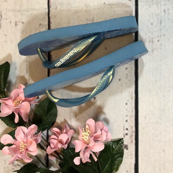 Child flip flops size 9c Cinderella print - Picture 6 of 6